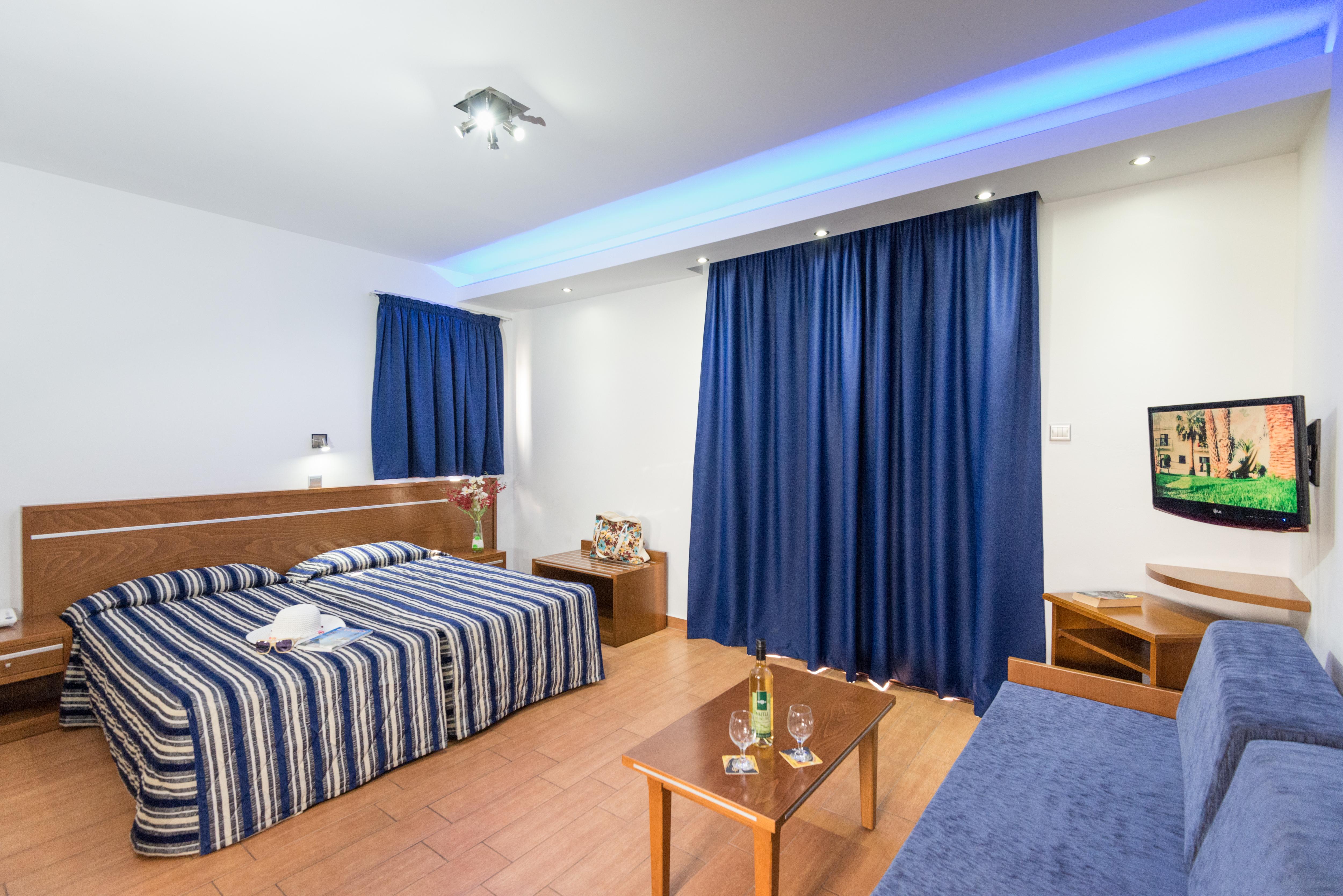 Loutsiana Deluxe Apts Ayia Napa Luaran gambar