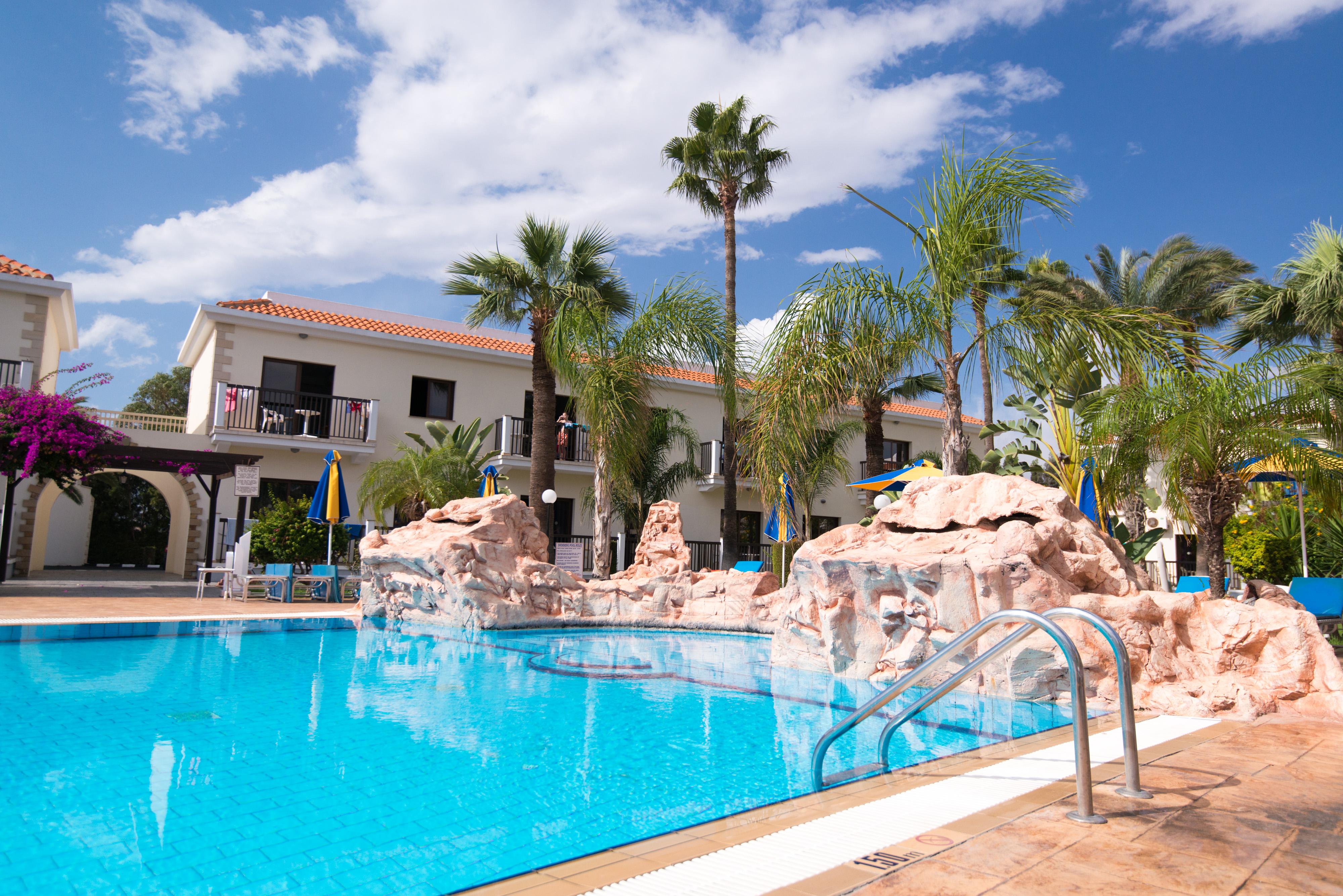 Loutsiana Deluxe Apts Ayia Napa Luaran gambar