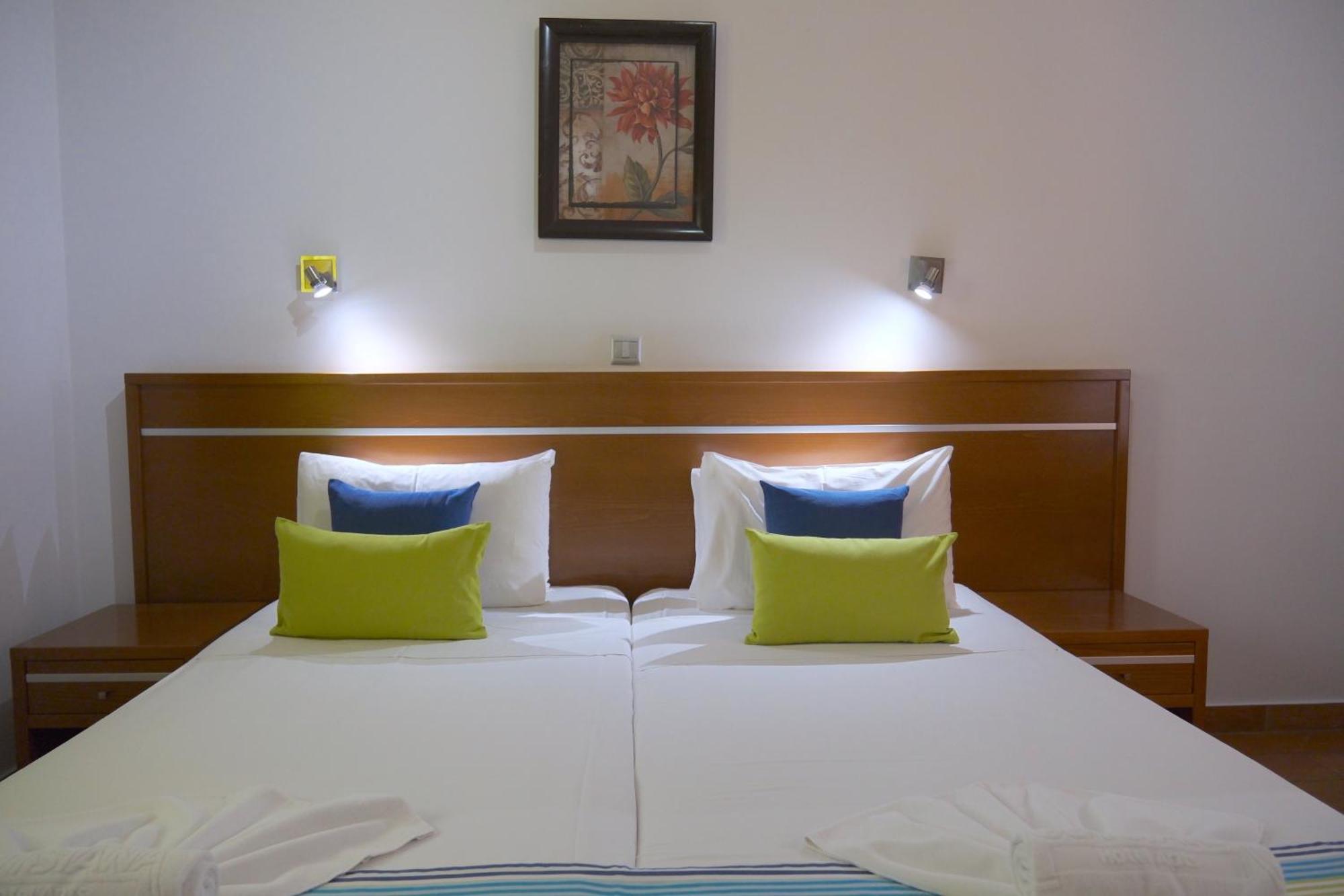 Loutsiana Deluxe Apts Ayia Napa Bilik gambar