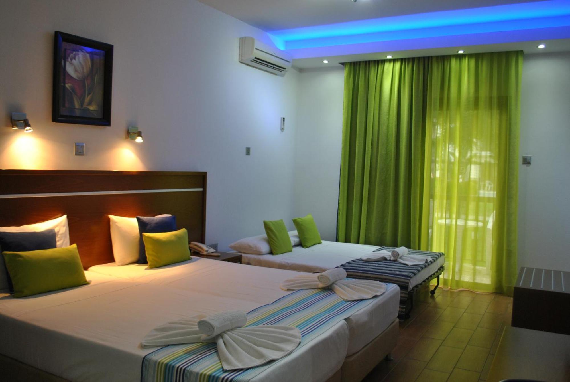 Loutsiana Deluxe Apts Ayia Napa Bilik gambar