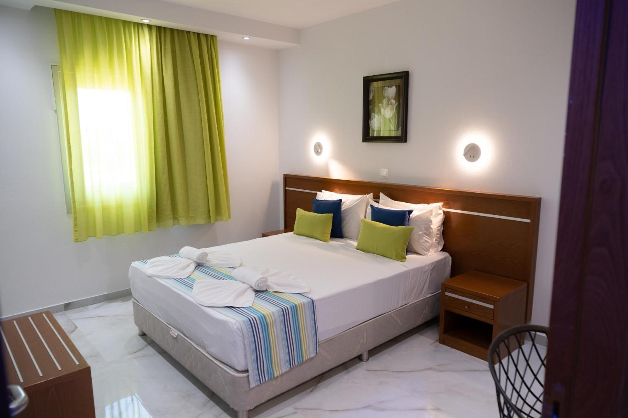 Loutsiana Deluxe Apts Ayia Napa Bilik gambar