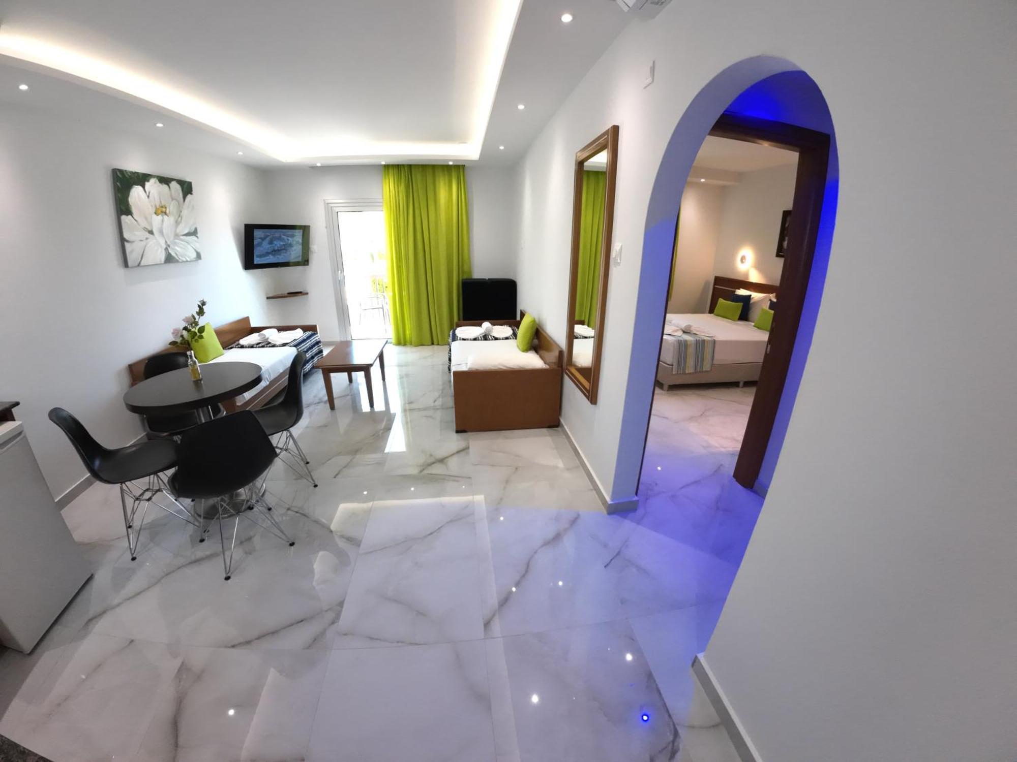 Loutsiana Deluxe Apts Ayia Napa Luaran gambar